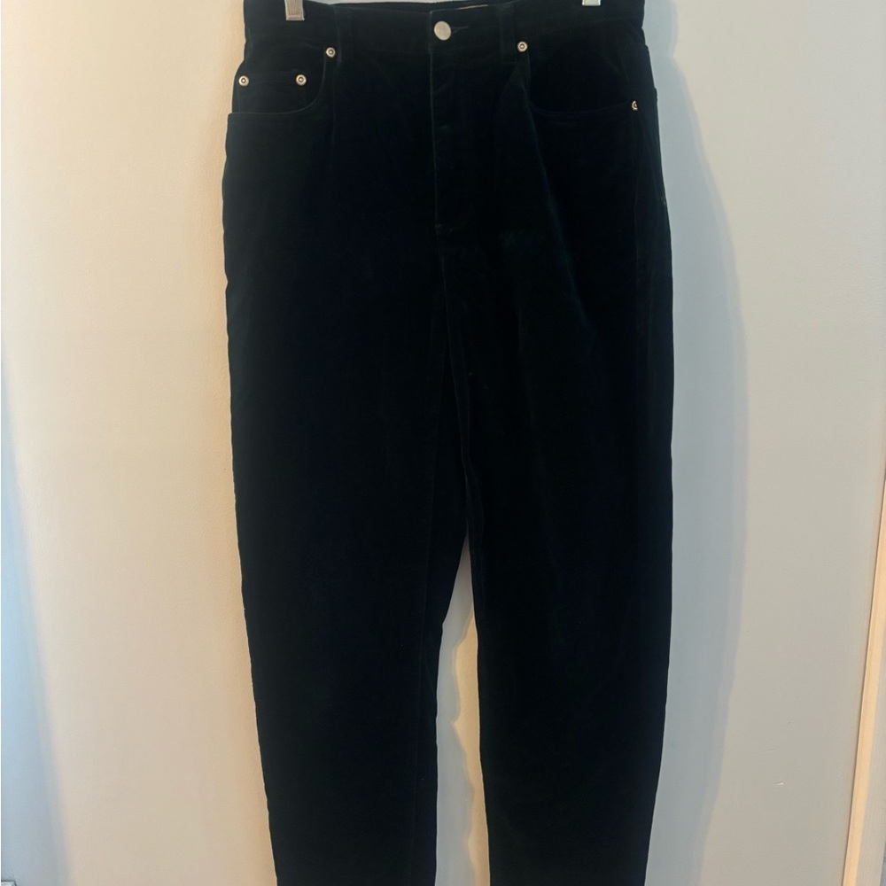 165J Liz Claiborne Women's green velvet Straight Leg Pants